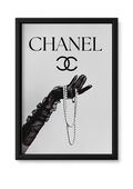 Cadre Chanel perles noir et blanc